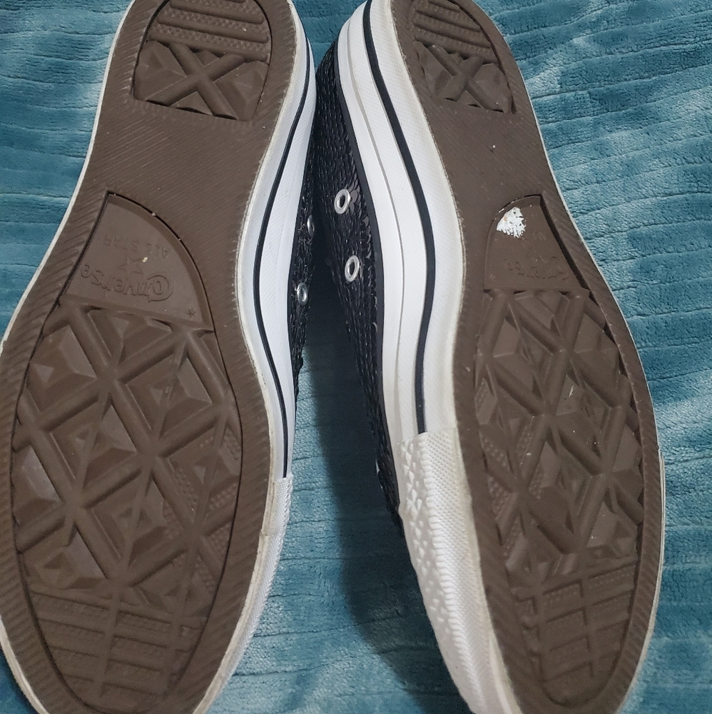 Shoes - Picture 2 of 4